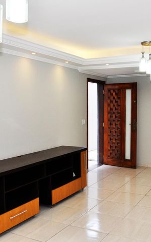 Casa para alugar com 230m², 3 quartos e 2 vagas Casa para alugar com 230m², 3 quartos e 2 vagasDetalhe - Sala
