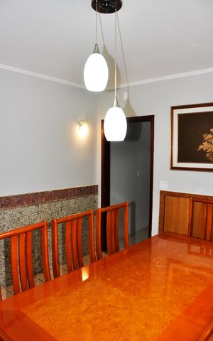 Casa para alugar com 230m², 3 quartos e 2 vagas Casa para alugar com 230m², 3 quartos e 2 vagasDetalhe - Copa