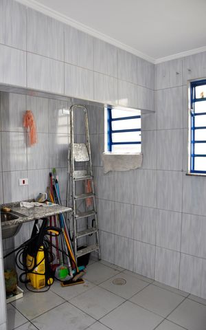 Casa para alugar com 230m², 3 quartos e 2 vagas Casa para alugar com 230m², 3 quartos e 2 vagasDetalhe - Área de Serviço