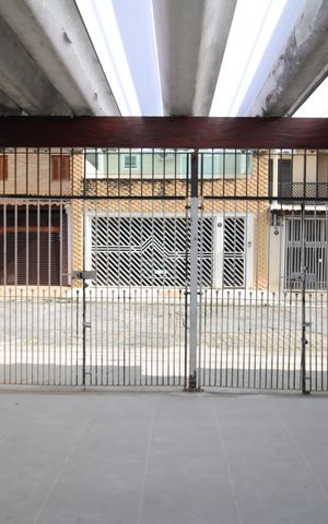 Casa para alugar com 200m², 2 quartos e 3 vagasGaragem