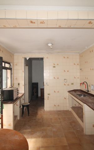 Casa para alugar com 200m², 2 quartos e 3 vagasCozinha