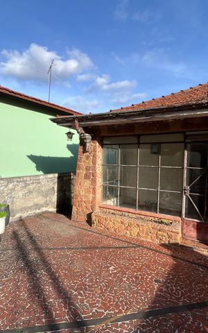 Casa para alugar com 150m², 3 quartos e 2 vagas