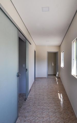 Casa para alugar com 110m², 2 quartos e 1 vaga Casa para alugar com 110m², 2 quartos e 1 vagaCorredor