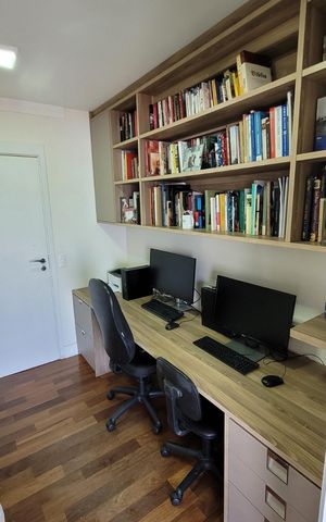 Apartamento para alugar com 149m², 3 quartos e 2 vagas Apartamento para alugar com 149m², 3 quartos e 2 vagasQuarto