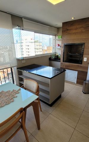Apartamento para alugar com 149m², 3 quartos e 2 vagas Apartamento para alugar com 149m², 3 quartos e 2 vagasVaranda