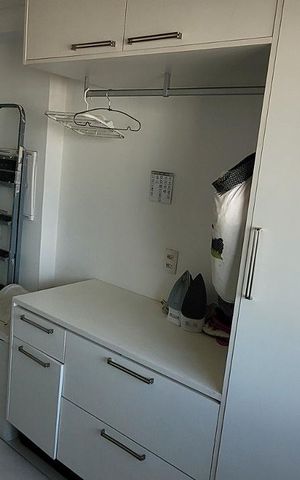 Apartamento para alugar com 149m², 3 quartos e 2 vagas Apartamento para alugar com 149m², 3 quartos e 2 vagasCozinha