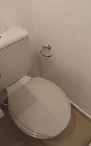 Casa de condomínio para alugar com 100m², 3 quartos e 2 vagasLavabo