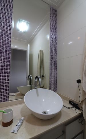 Apartamento à venda com 80m², 2 quartos e 1 vagaQuarto 1 - Suíte Banheiro 
