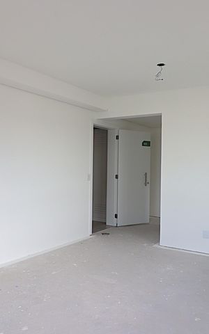 Apartamento à venda com 80m², 2 quartos e 1 vagaSala