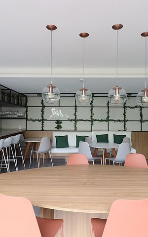 Apartamento à venda com 80m², 2 quartos e 1 vagaÁrea comum - Salão de festas