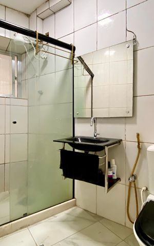 Apartamento para alugar com 160m², 3 quartos e sem vaga