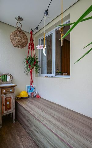Apartamento à venda com 80m², 2 quartos e 2 vagasVaranda