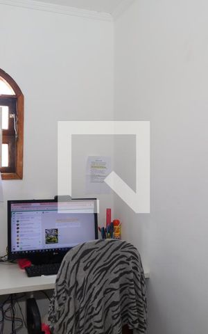 Casa à venda com 350m², 4 quartos e 3 vagasQuarto