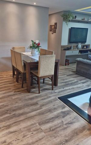 Apartamento para alugar com 75m², 3 quartos e 2 vagas Apartamento para alugar com 75m², 3 quartos e 2 vagasSala de jantar
