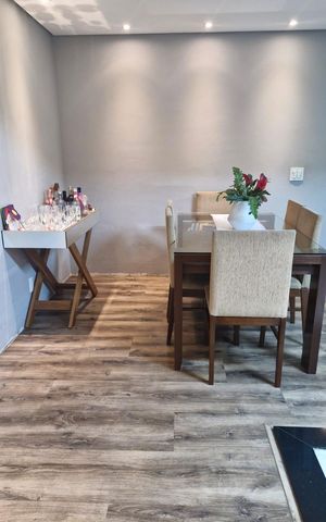 Apartamento para alugar com 75m², 3 quartos e 2 vagas Apartamento para alugar com 75m², 3 quartos e 2 vagasSala de jantar