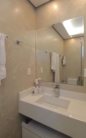 Casa à venda com 150m², 3 quartos e 3 vagasBanheiro Social