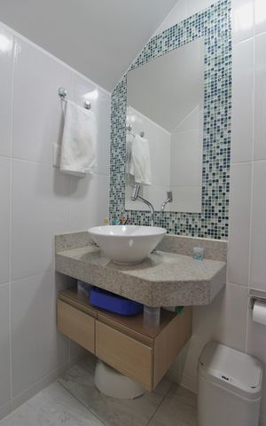 Casa à venda com 150m², 3 quartos e 3 vagasLavabo
