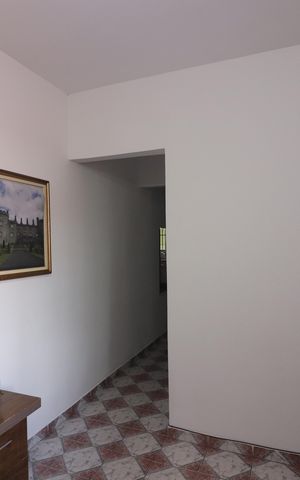 Casa à venda com 260m², 3 quartos e 2 vagasSala 