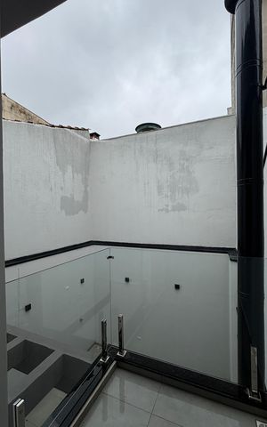 Casa à venda com 155m², 3 quartos e 3 vagas Casa à venda com 155m², 3 quartos e 3 vagasSuíte 3 Varanda
