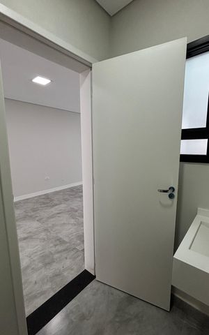 Casa à venda com 155m², 3 quartos e 3 vagas Casa à venda com 155m², 3 quartos e 3 vagasBanheiro da Suíte 3