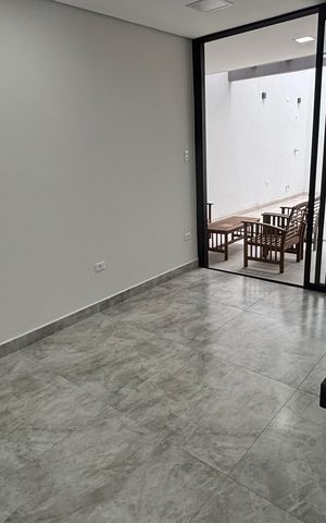 Casa à venda com 155m², 3 quartos e 3 vagas Casa à venda com 155m², 3 quartos e 3 vagasCozinha