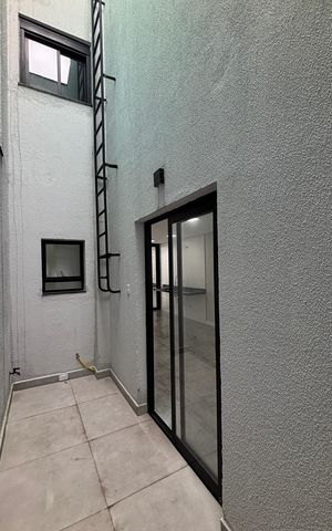 Casa à venda com 155m², 3 quartos e 3 vagas Casa à venda com 155m², 3 quartos e 3 vagasSala - Sala de Jantar - Jardim de Inverno