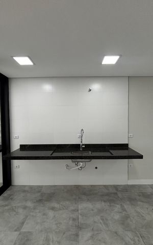 Casa à venda com 155m², 3 quartos e 3 vagas Casa à venda com 155m², 3 quartos e 3 vagasCozinha