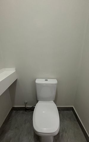 Casa à venda com 155m², 3 quartos e 3 vagas Casa à venda com 155m², 3 quartos e 3 vagasBanheiro da Suíte 3