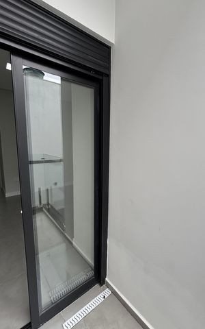 Casa à venda com 155m², 3 quartos e 3 vagas Casa à venda com 155m², 3 quartos e 3 vagasSuíte 3 Varanda