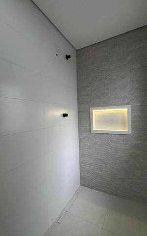 Casa à venda com 155m², 3 quartos e 3 vagas Casa à venda com 155m², 3 quartos e 3 vagasBanheiro da Suíte 3