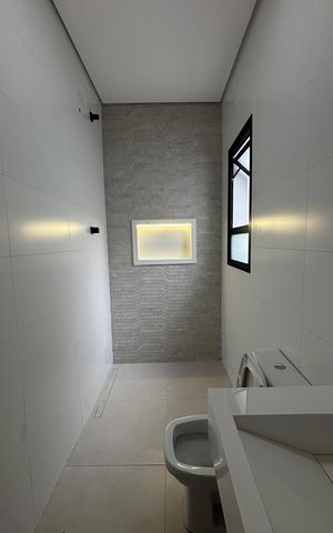 Casa à venda com 155m², 3 quartos e 3 vagas Casa à venda com 155m², 3 quartos e 3 vagasBanheiro da Suíte 3