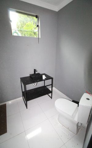 Casa de condomínio para alugar com 460m², 4 quartos e 4 vagasSala 1