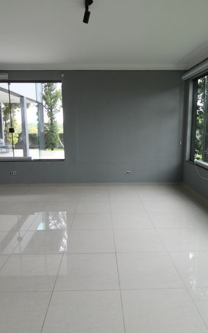 Casa de condomínio para alugar com 460m², 4 quartos e 4 vagasSala 2