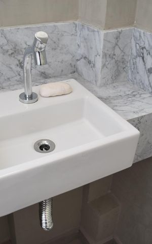 Apartamento para alugar com 150m², 3 quartos e 1 vagaÁrea de Serviço - banheiro