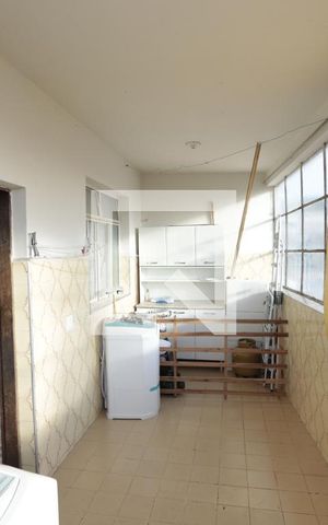 Casa para alugar com 370m², 8 quartos e 3 vagas Casa para alugar com 370m², 8 quartos e 3 vagasCasa 1