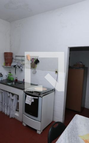 Casa para alugar com 370m², 8 quartos e 3 vagas Casa para alugar com 370m², 8 quartos e 3 vagasCasa 3