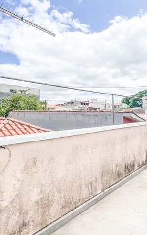 Casa à venda com 110m², 2 quartos e 1 vaga Casa à venda com 110m², 2 quartos e 1 vagaRooftop