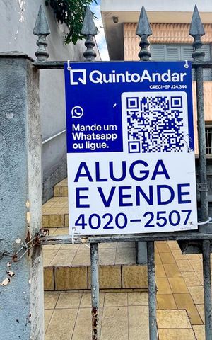 Casa à venda com 110m², 2 quartos e 1 vaga Casa à venda com 110m², 2 quartos e 1 vagaPlaquinha