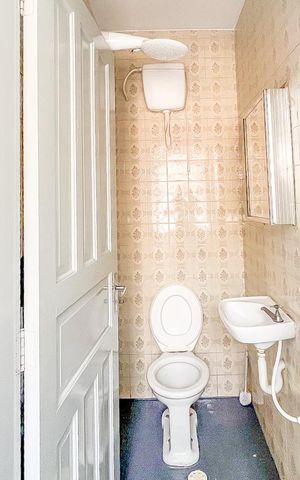Casa à venda com 110m², 2 quartos e 1 vaga Casa à venda com 110m², 2 quartos e 1 vagaEdicula