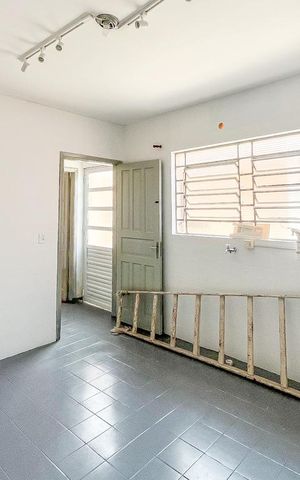 Casa à venda com 110m², 2 quartos e 1 vaga Casa à venda com 110m², 2 quartos e 1 vagaEdicula
