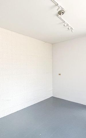 Casa à venda com 110m², 2 quartos e 1 vaga Casa à venda com 110m², 2 quartos e 1 vagaEdicula