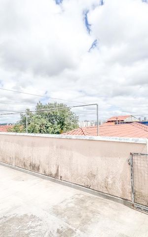 Casa à venda com 110m², 2 quartos e 1 vaga Casa à venda com 110m², 2 quartos e 1 vagaRooftop