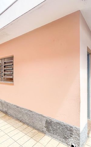 Casa à venda com 110m², 2 quartos e 1 vaga Casa à venda com 110m², 2 quartos e 1 vagaQuintal