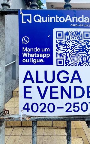 Casa à venda com 110m², 2 quartos e 1 vaga Casa à venda com 110m², 2 quartos e 1 vagaPlaquinha