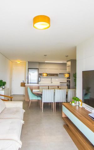 Apartamento à venda com 90m², 3 quartos e 2 vagas Apartamento à venda com 90m², 3 quartos e 2 vagasSala