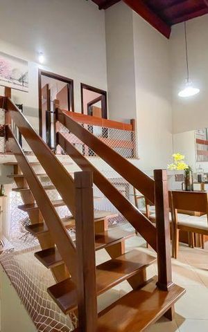 Casa à venda com 380m², 5 quartos e 6 vagas Casa à venda com 380m², 5 quartos e 6 vagasSala de Jantar