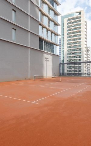 Apartamento à venda com 167m², 3 quartos e 3 vagas Apartamento à venda com 167m², 3 quartos e 3 vagasQuadra de Tenis