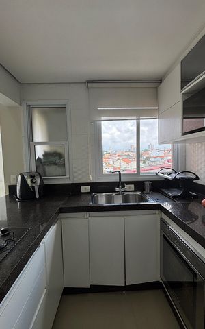 Apartamento à venda com 80m², 3 quartos e 2 vagasCozinha