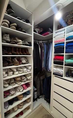 Apartamento à venda com 80m², 3 quartos e 2 vagasCloset da Suíte