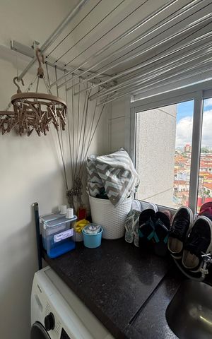 Apartamento à venda com 80m², 3 quartos e 2 vagasÁrea de Serviço